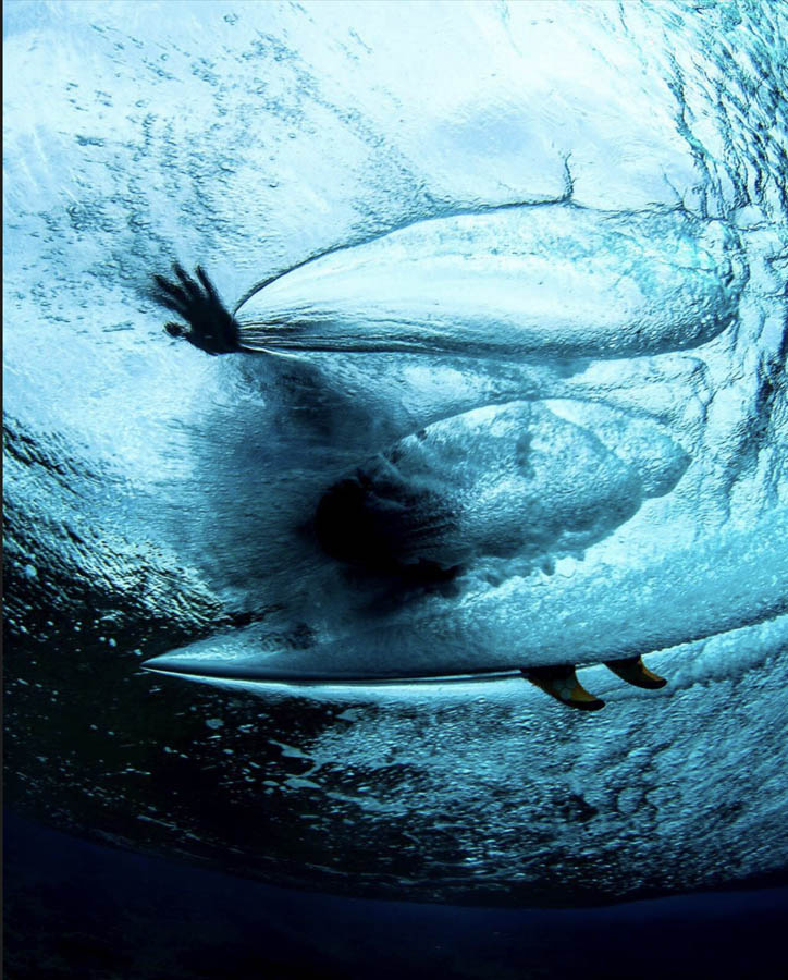 Center middle/ DRAGGING SPEED/JOSH MONIZ-HAWAII